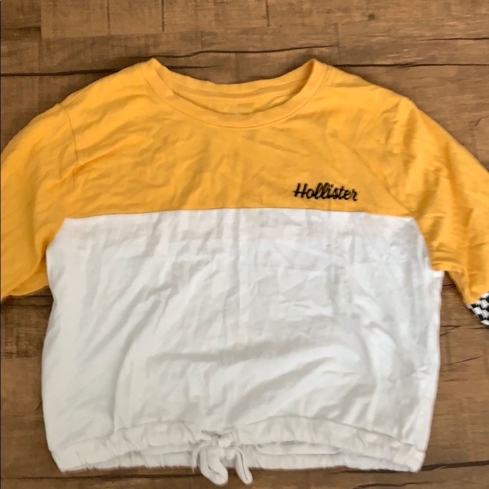 Long sleeve crop top